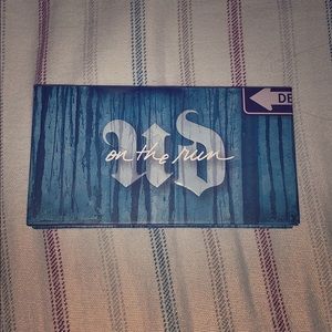 Urban Decay On the Run Palette